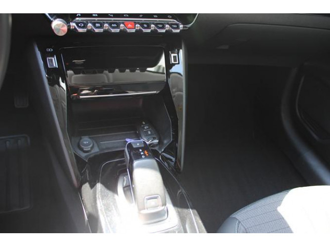 Peugeot 208 1.2 Puretech Allure 
