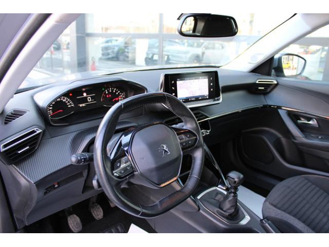 Peugeot 2008 1.2 Business 