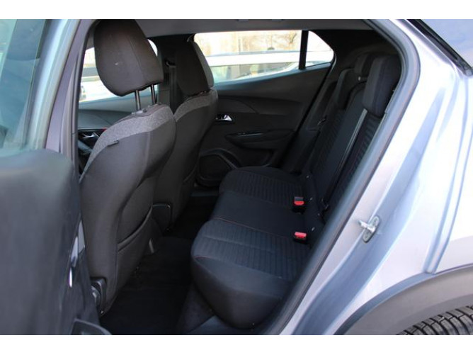 Peugeot 2008 1.2 Business 