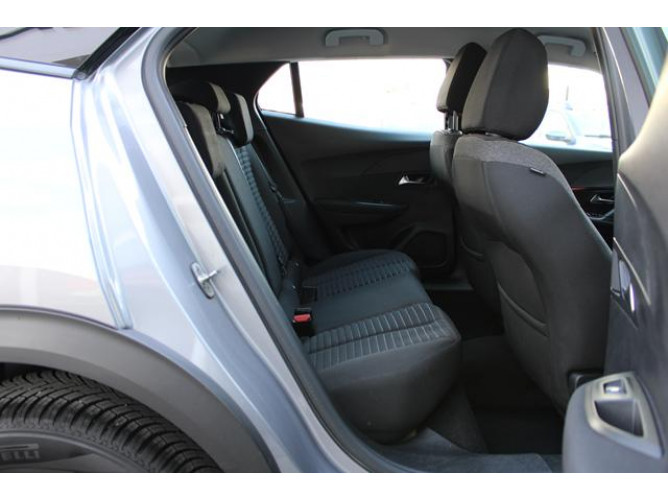 Peugeot 2008 1.2 Business 