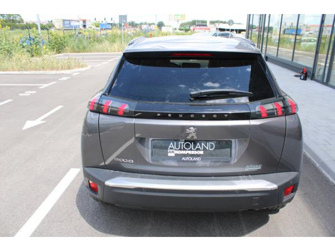 Peugeot 2008 1.2 Allure 