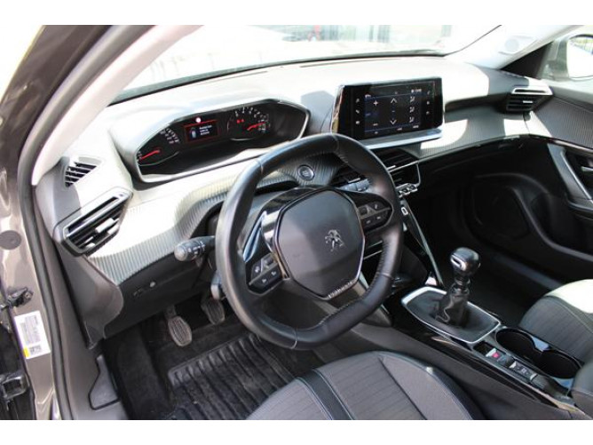 Peugeot 2008 1.2 Allure 