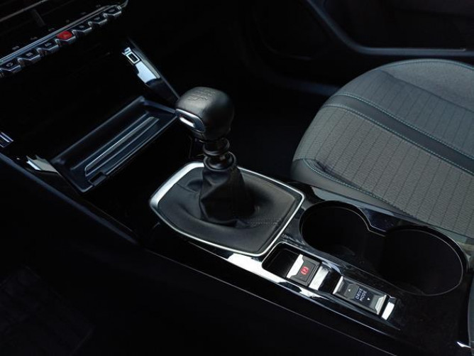 Peugeot 2008 1.2 Puretech 