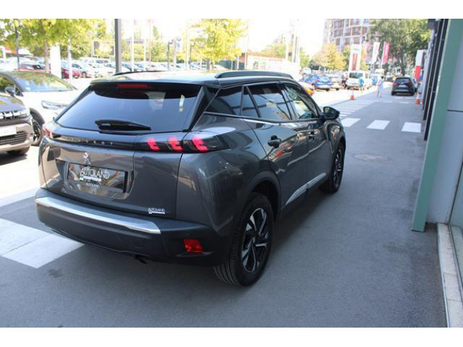 Peugeot 2008 1.2 PURETECH ACTIVE 