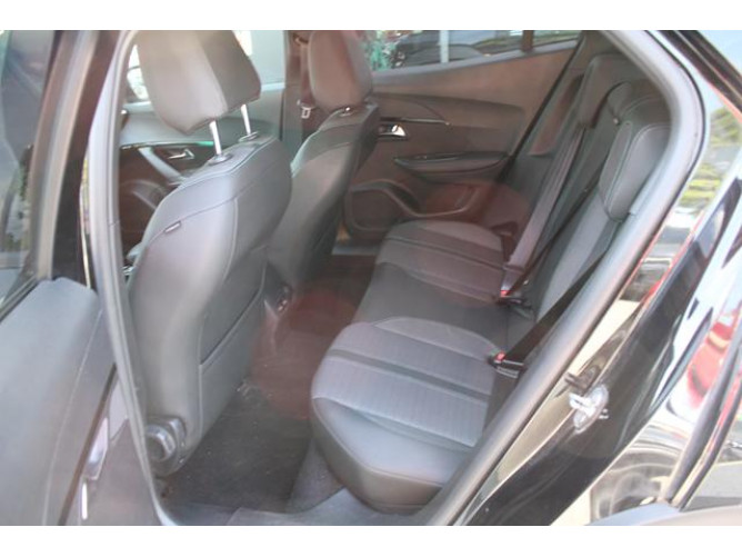Peugeot 2008 1.2 Puretech 