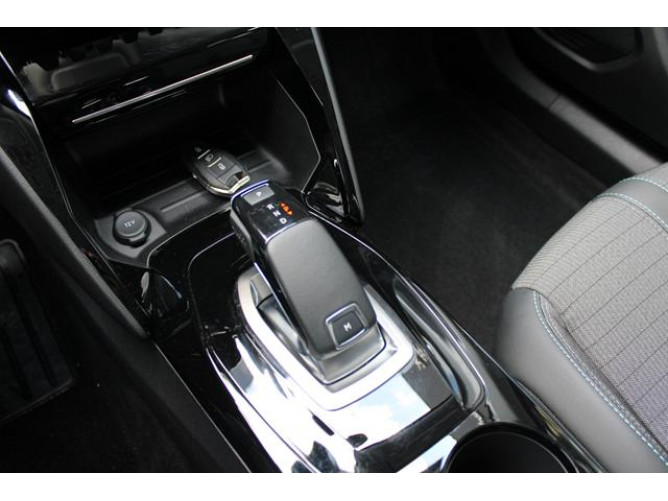 Peugeot 2008 1.2 Puretech 