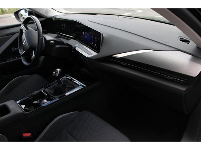 Opel Astra L 1.2 Edition 