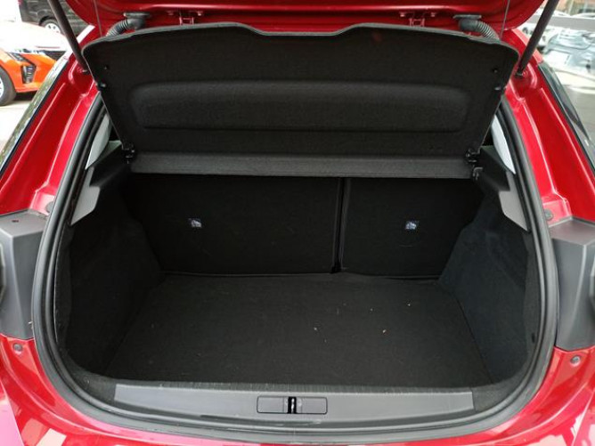 Opel Corsa F 1.2 Edition 