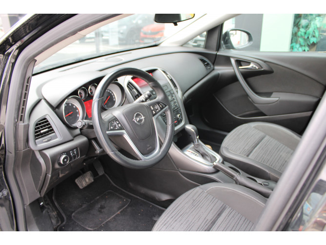 Opel Astra J 1.6 cdti AUT 