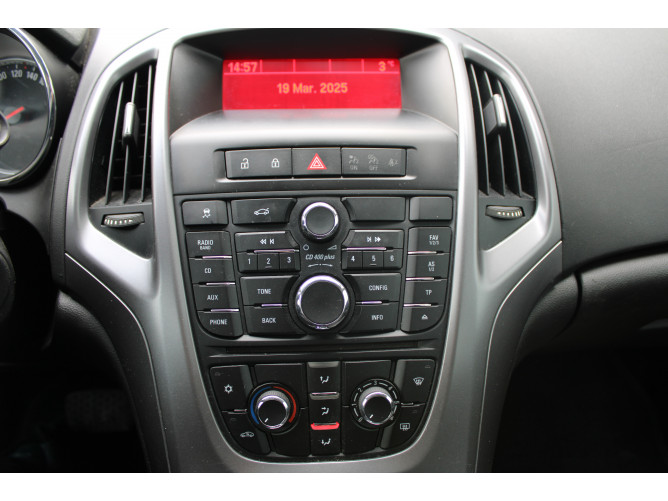 Opel Astra J 1.6 cdti AUT 