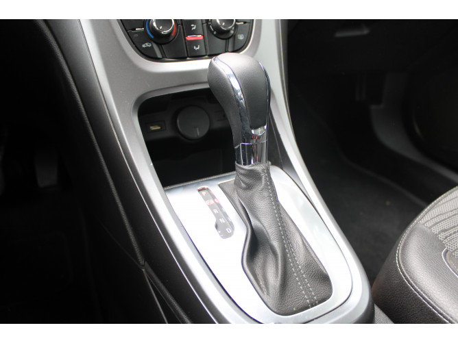 Opel Astra J 1.6 cdti AUT 