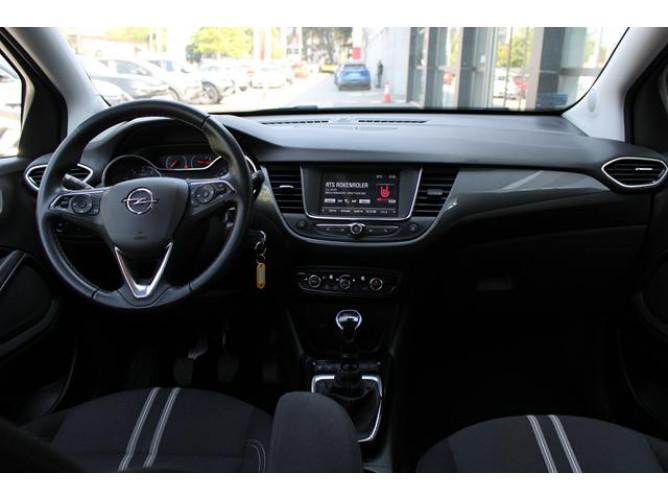 Opel Crossland X 1.2TURBO M6 