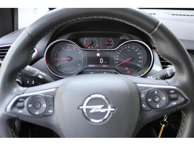 Opel Crossland X 1.2TURBO M6 