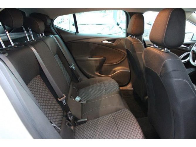 Opel Astra K 1.6 CDTI 