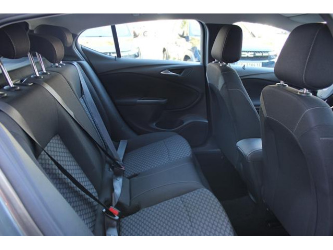 Opel Astra K 1.5 CDTI EDITION 