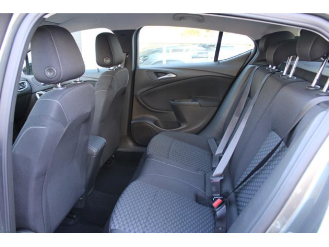 Opel Astra K 1.5 CDTI EDITION 