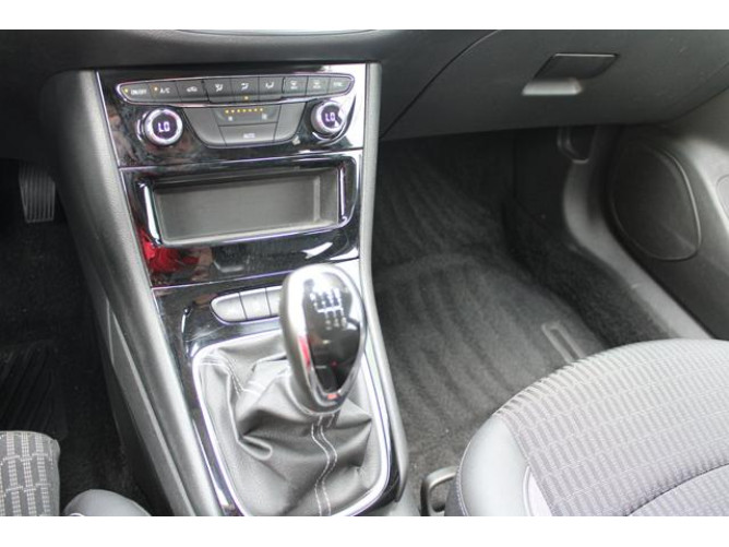 Opel Astra K 1.2 TURBO ELEGANCE 