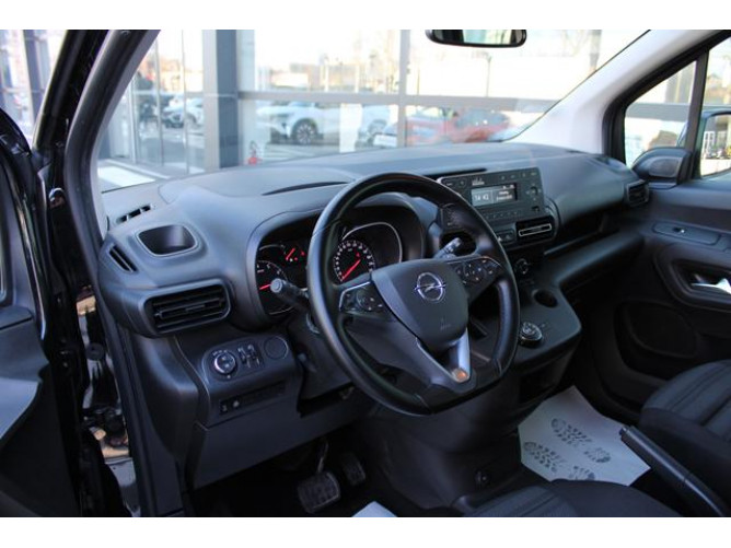 Opel Combo 1.5 HDI AUT 
