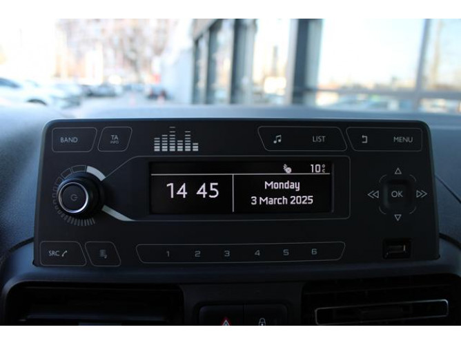 Opel Combo 1.5 HDI AUT 