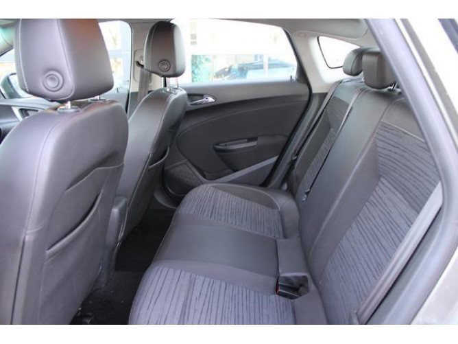 Opel Astra J 1.6 TWIN. ENJOY AUT 