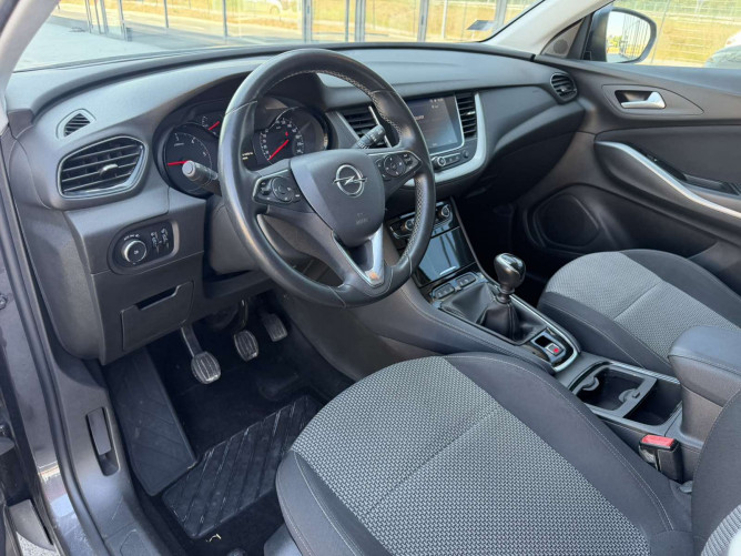 Opel Grandland X 