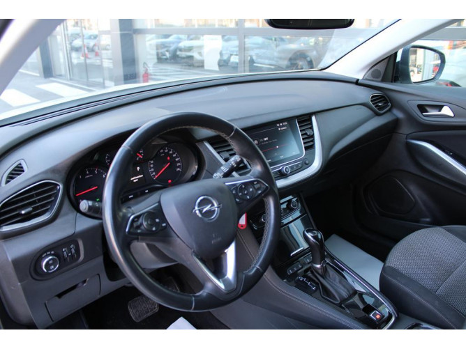 Opel Grandland X 1.5 HDI Business AUT 
