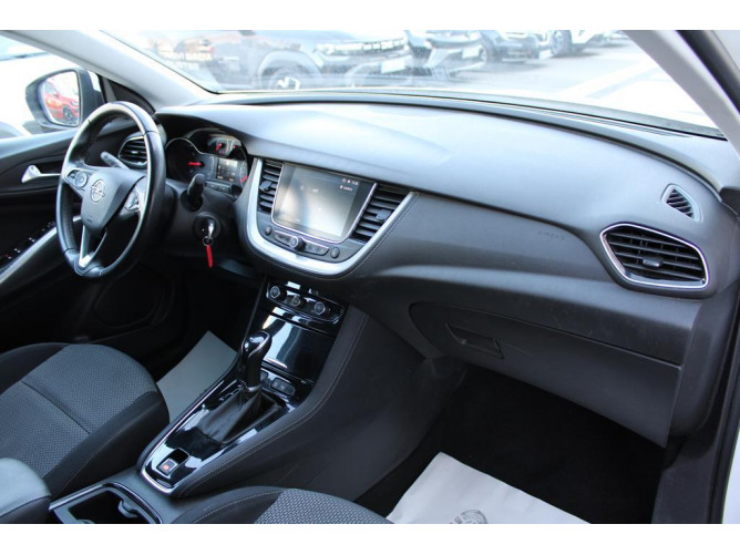 Opel Grandland X 1.5 HDI Business AUT 