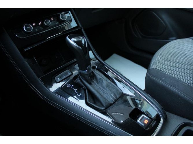 Opel Grandland X 1.5 HDI Business AUT 