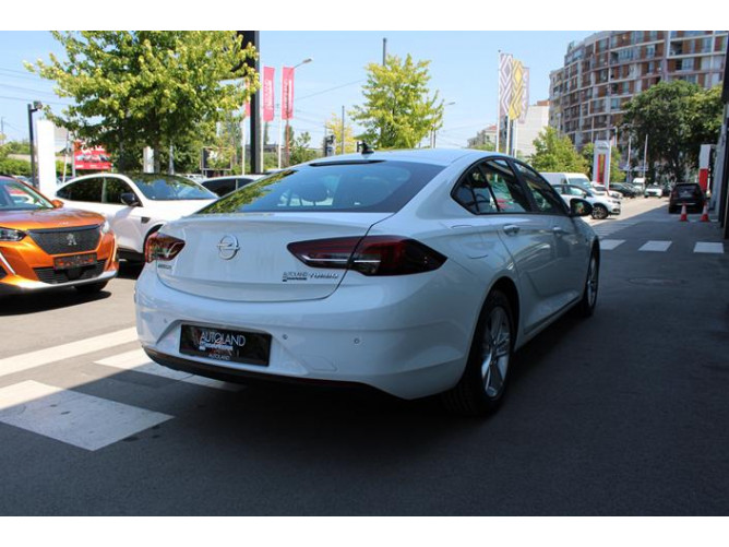 Opel Insignia 1.5 
