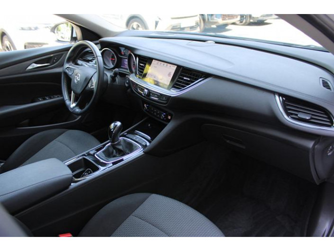Opel Insignia 1.5 