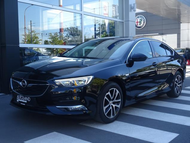 Opel Insignia 1.6 cdti Edition 