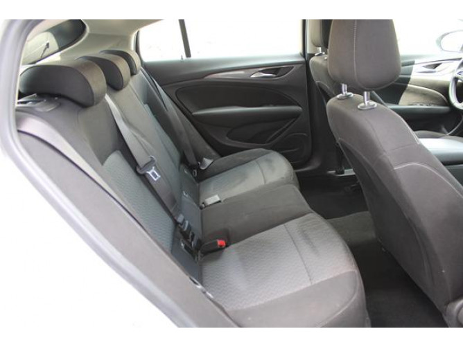 Opel Insignia 1.6 cdti Enjoy 