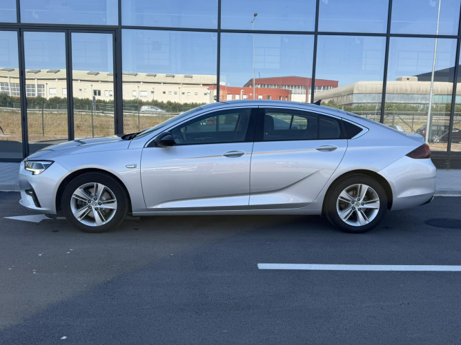 Opel Insignia BUSINESS 2.0 A8 