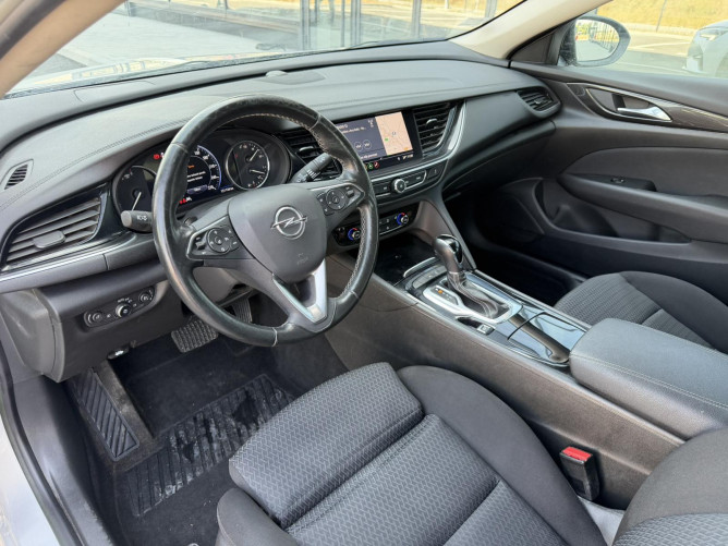 Opel Insignia BUSINESS 2.0 A8 