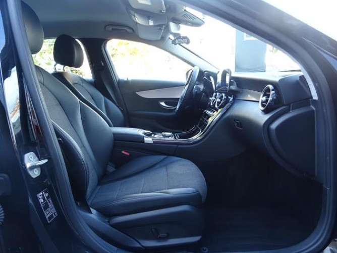 Mercedes Benz C 220 D 4MATIC 