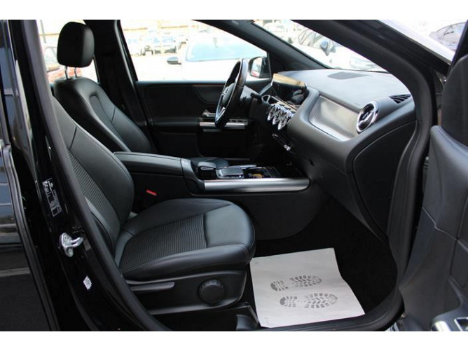 Mercedes Benz B 180 1.3 AUT 