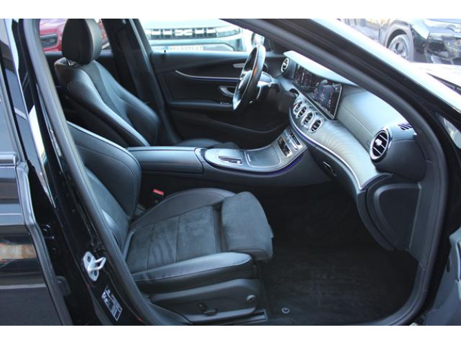 Mercedes Benz E 220 Hybrid 4 MATIC 