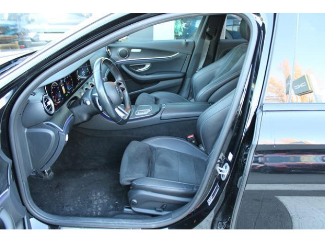 Mercedes Benz E 220 Hybrid 4 MATIC 