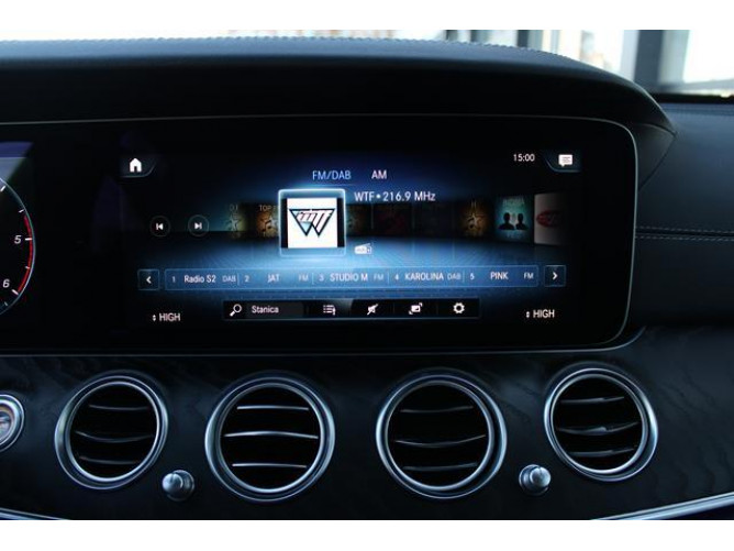 Mercedes Benz E 220 Hybrid 4 MATIC 