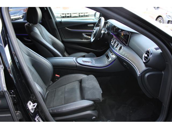 Mercedes Benz E220 D Hybrid 4MATIC 