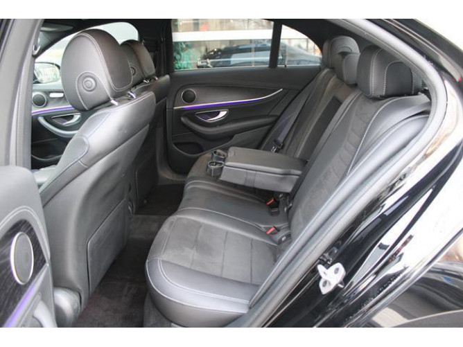 Mercedes Benz E 220 Hybrid 4 MATIC 