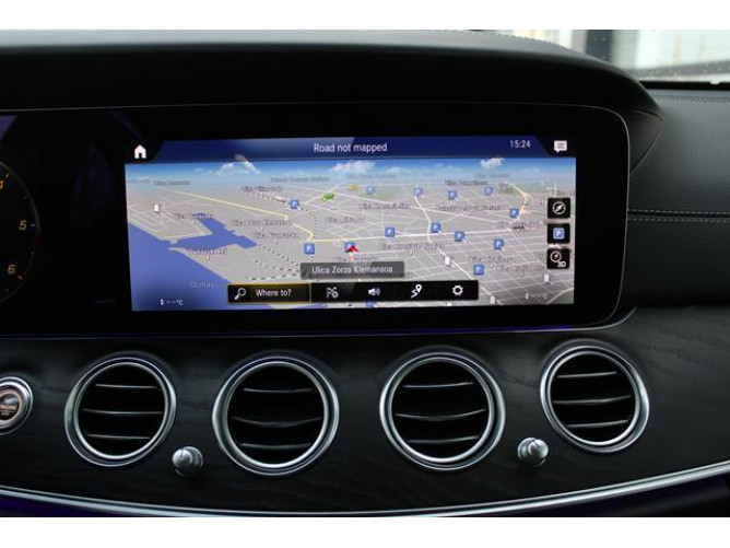 Mercedes Benz E 220 Hybrid 4 MATIC 