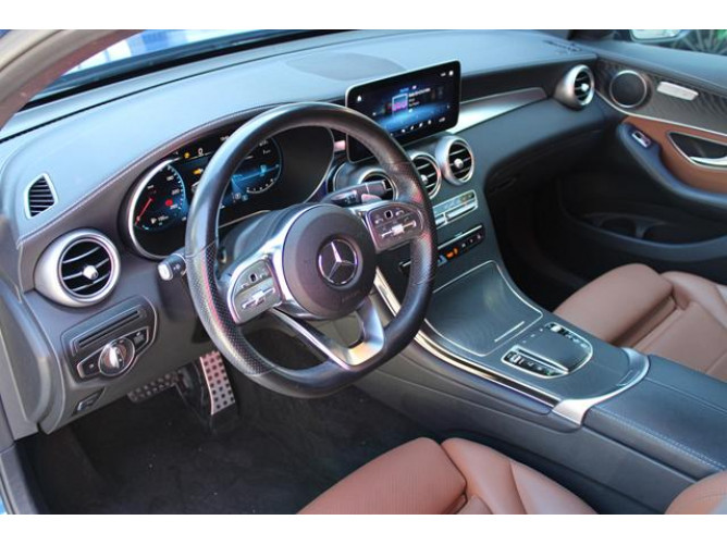 Mercedes Benz GLC 220 2.0 D 4 MATIC 
