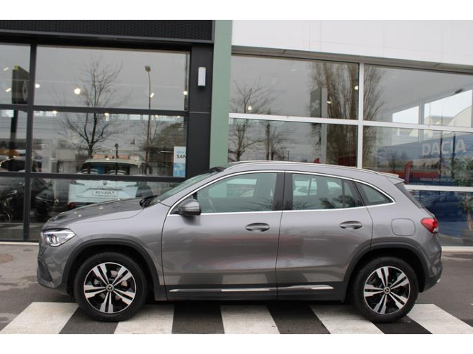 Mercedes Benz GLA 180 