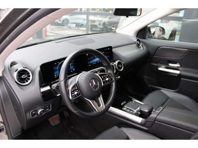 Mercedes Benz GLA 180 