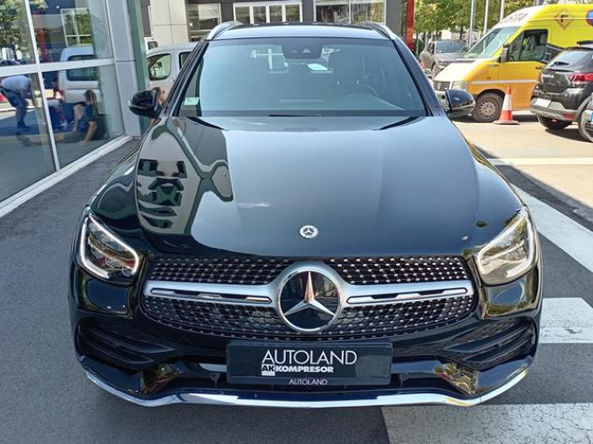 Mercedes Benz GLC 220 D 4MATIC 