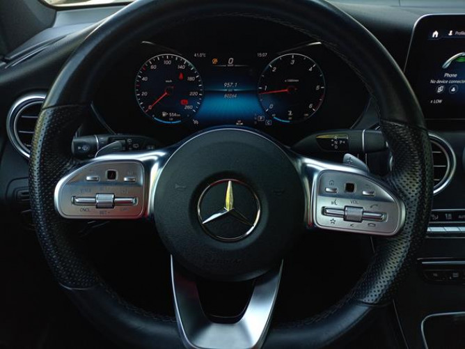 Mercedes Benz GLC 220 D 4MATIC 