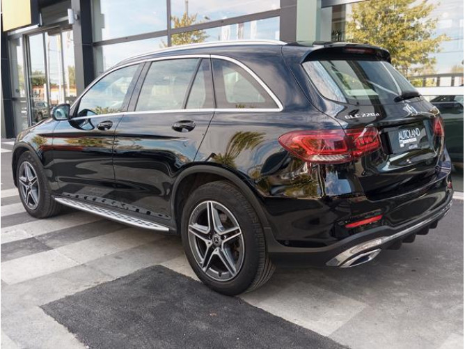 Mercedes Benz GLC 220 D 4MATIC 