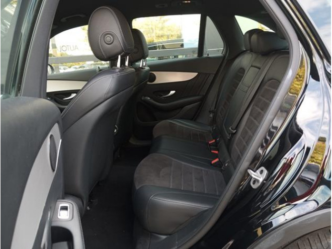 Mercedes Benz GLC 220 D 4MATIC 
