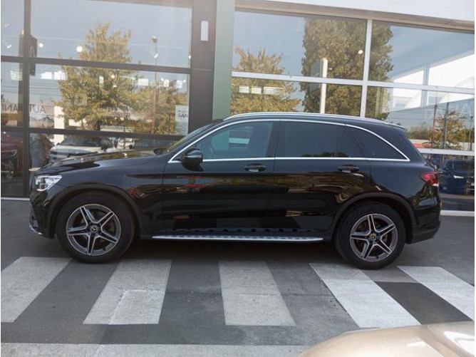 Mercedes Benz GLC 220 D 4MATIC 